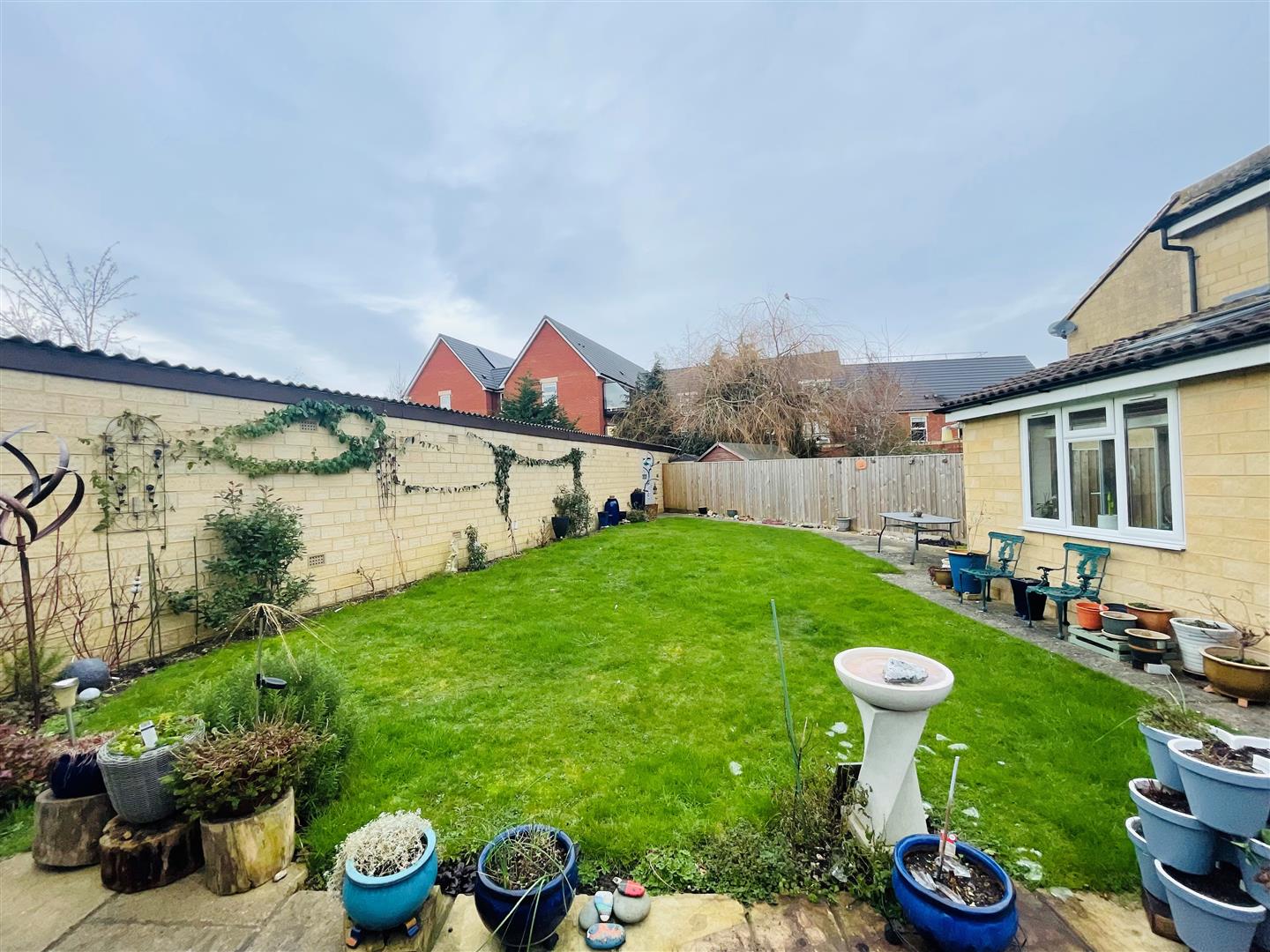 Rope Walk, Melksham Lock and Key